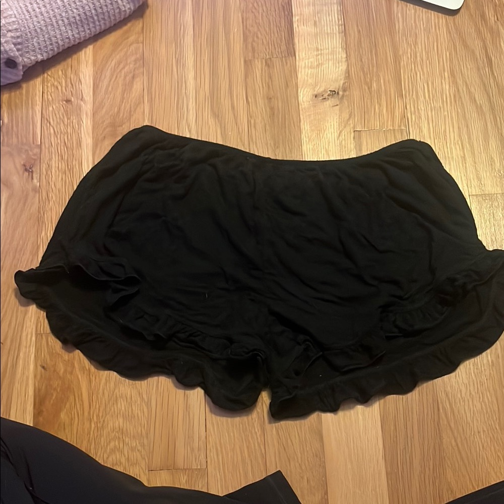 Brandy Melville Elegant Black Shorts